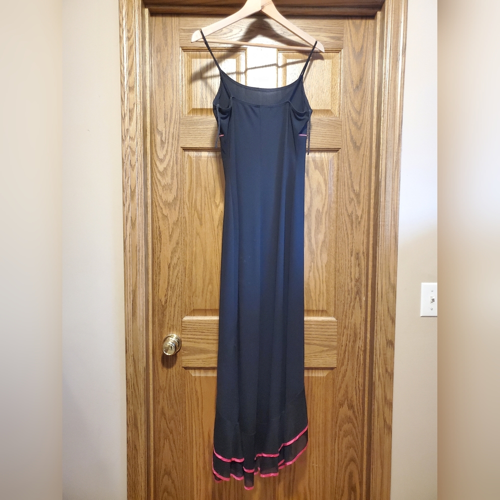 Formal Black Dress. - Picture 2 of 4